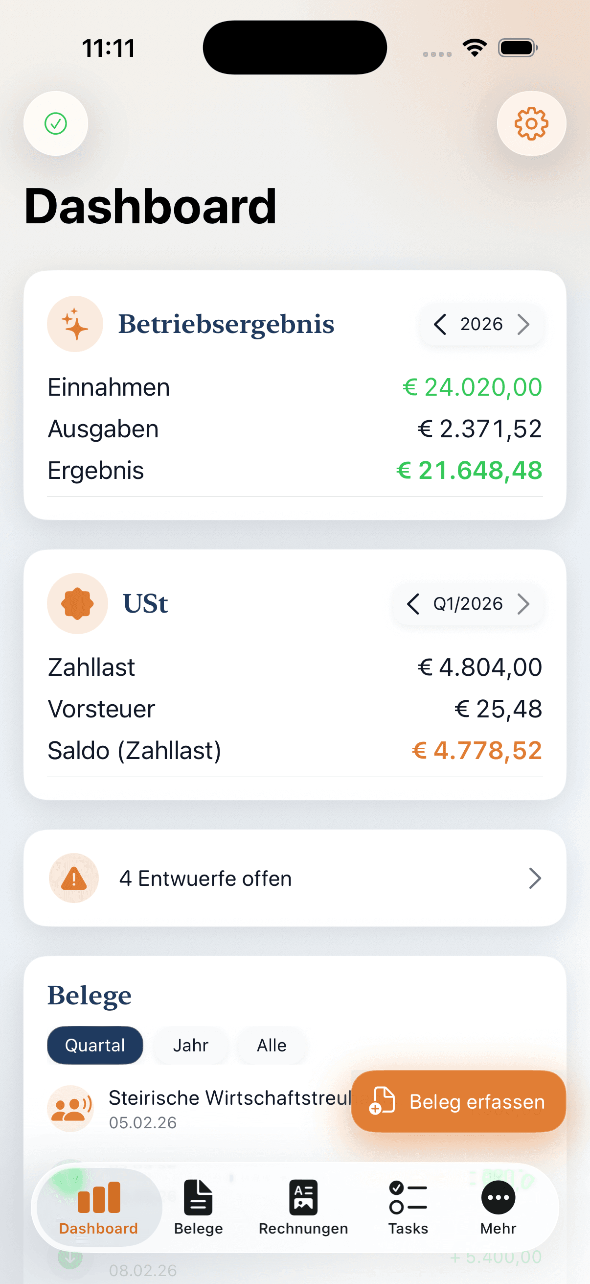 iPhone Dashboard von LExIT Accounting mit Betriebsergebnis, Umsatzsteuer und offener Entwürfe-Karte